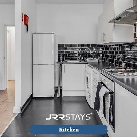 Cardiff Stylish 2 Bedroom Sleeps 6 Wi-Fi - Jrr Stays エクステリア 写真
