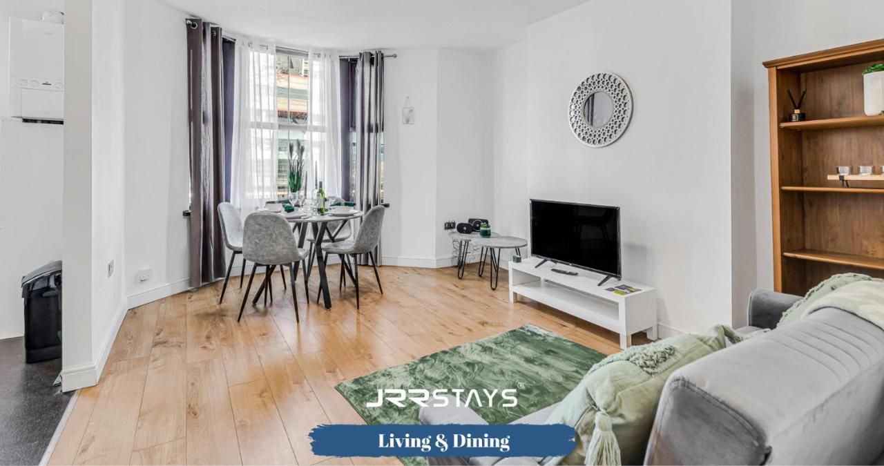 Cardiff Stylish 2 Bedroom Sleeps 6 Wi-Fi - Jrr Stays エクステリア 写真