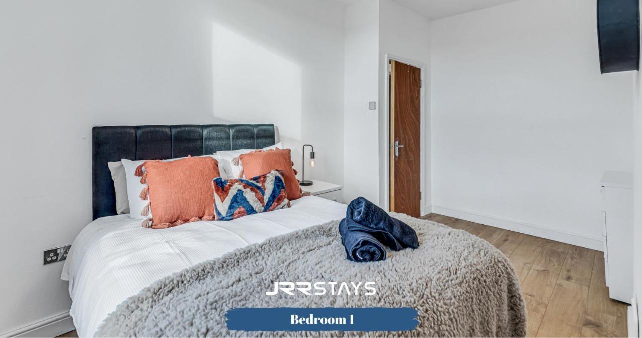 Cardiff Stylish 2 Bedroom Sleeps 6 Wi-Fi - Jrr Stays エクステリア 写真