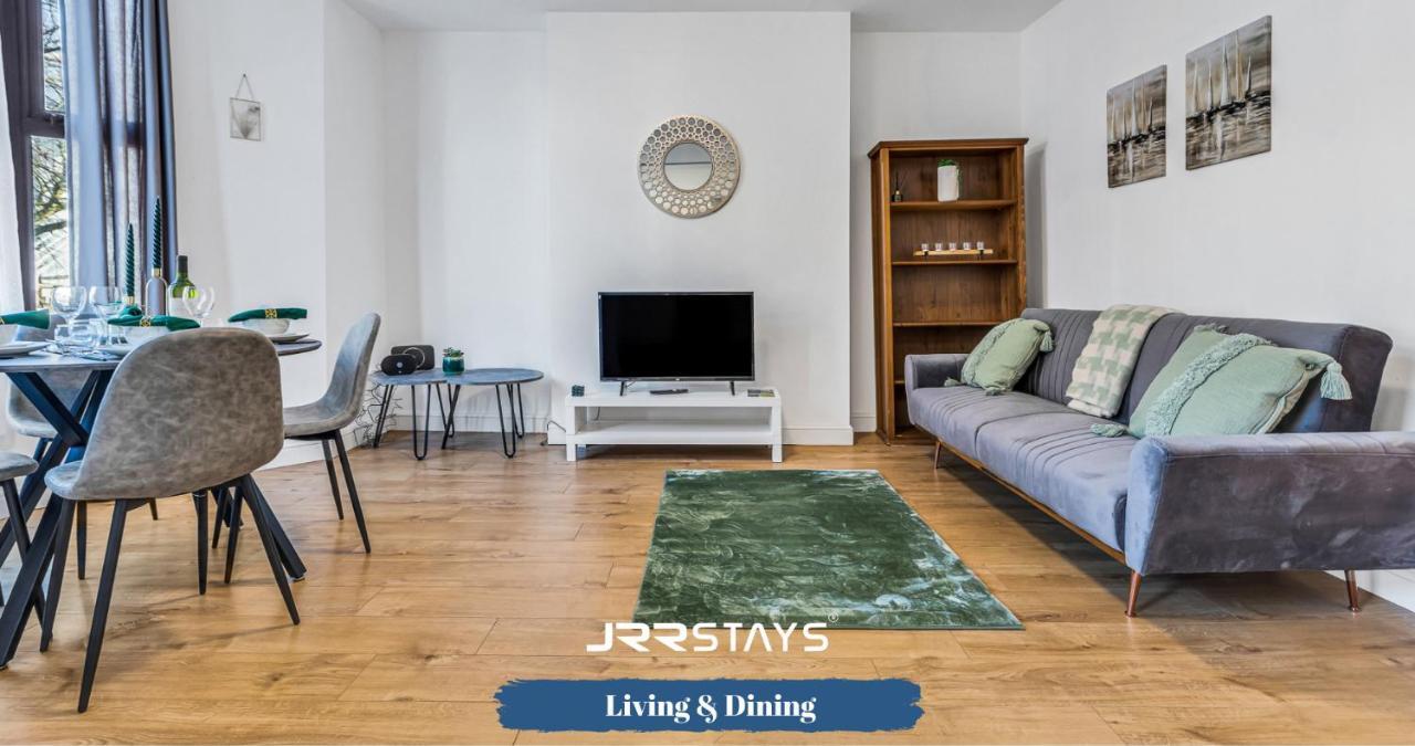 Cardiff Stylish 2 Bedroom Sleeps 6 Wi-Fi - Jrr Stays エクステリア 写真